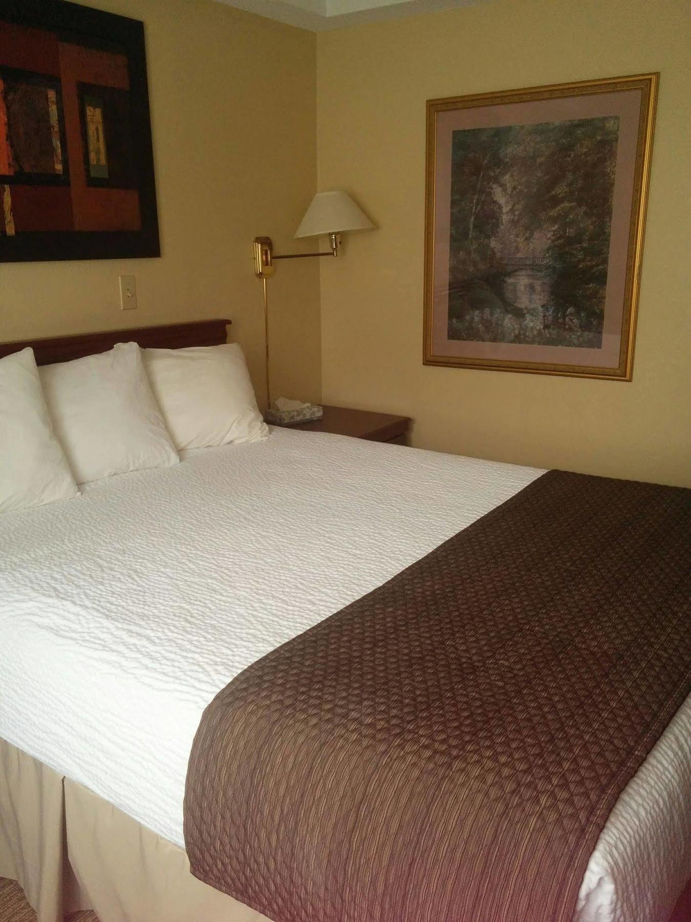 Wallaceburg Inn ภายนอก รูปภาพ